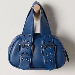 FREE PEOPLE Say Yes Leather Bag In Navy